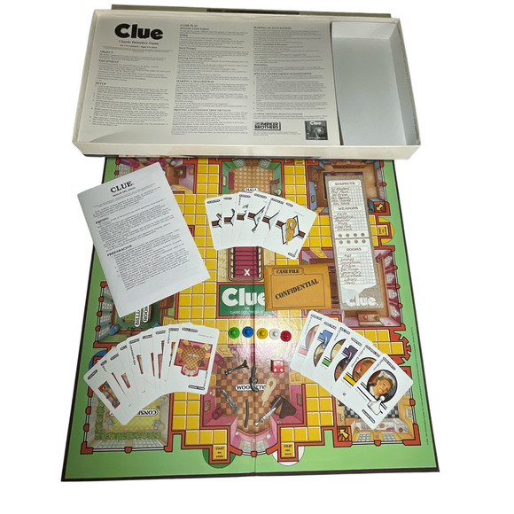 Vintage Clue by Parker Brothers 1992 00045 Classic Detective Board Game - Picture 2 of 8